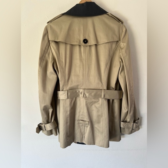 Brooks Brothers Tan With Gray Collar Belted Double Breasted Short Trench Coat - Picture 7 of 12